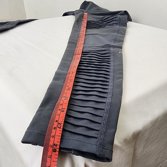 ALO Yoga Gray Moto Leggings Nylon Spandex Mesh Active Running Workout Gym Fit - Picture 15 of 16